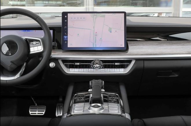 11月28亮相成都房车展主打2人轻奢旅居AG真人百家家乐APP今年旅居车爆款！(图5)